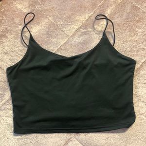 3 pack of cropped tanks